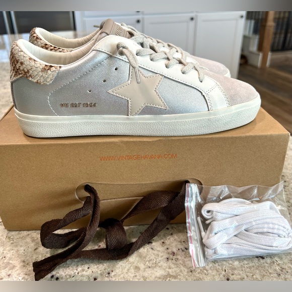 NEW Vintage Havana MEERA Star Sneakers - Picture 2 of 15